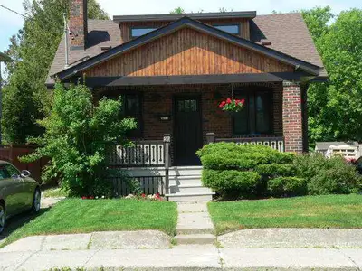 Unique Spacious Main & 2nd Floor of Duplex. A Blend Of Contemporary And Traditional. Full Veranda Co...