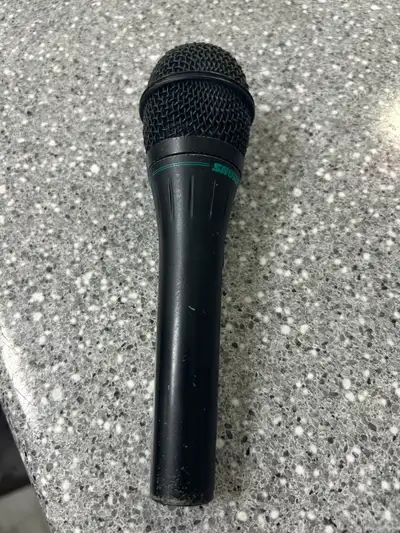 Shure BG 2.1 Dynamic Microphone, View more