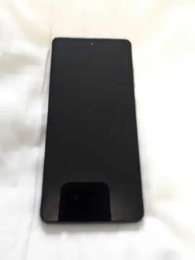 Samsung galaxy s20 FE 5G 128GIG , View more