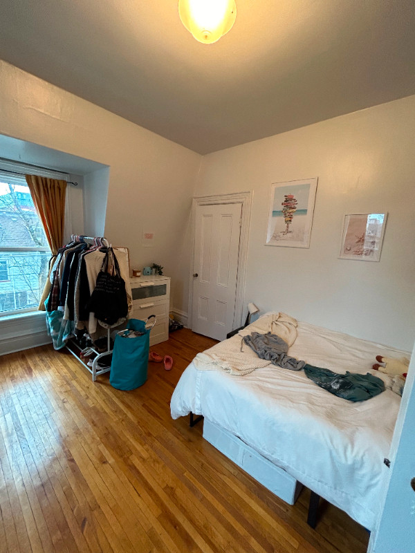 1 bedroom for sublet in Room Rentals & Roommates in City of Halifax