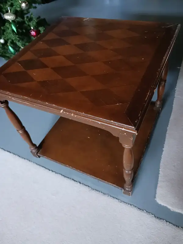 Coffee Table for sale in Coffee Tables in Ottawa - Image 3