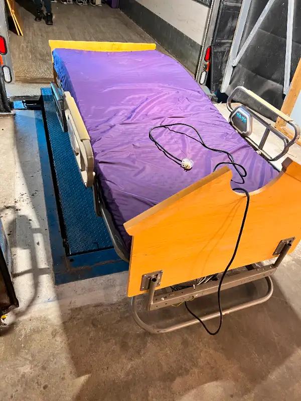 ELECTRIC ADJUSTABLE BEDS FOR SALE!!!63672034671617120