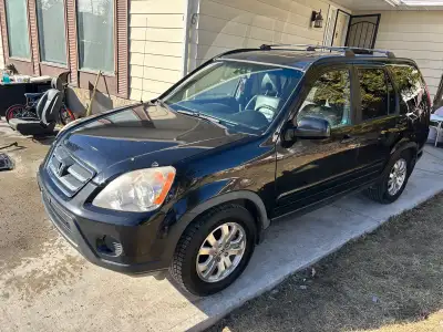 2006 Honda CRVEX model fully loaded, sunroof, power, heated seat, power heated mirror, cruise contro...