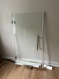 Shower door 