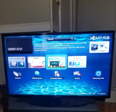 For sale is a 40 inch Samsung smart LED TV still in great shape. Located in Mount Forest This is by...
