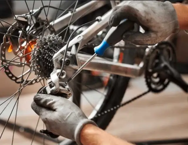 Bike Repair/ bike mechanic  in Mountain in Calgary - Image 3