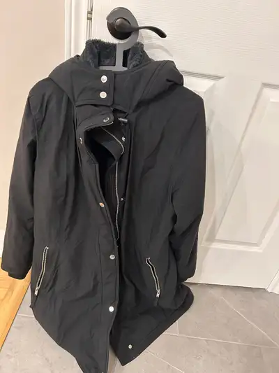 WOMAN’S WINTER JACKET -HOLLISTER, View more