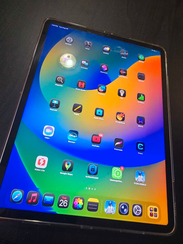 Apple iPad pro 6th generation in iPads & Tablets in Mississauga / Peel Region
