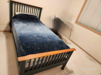 Single Bed with mattress 