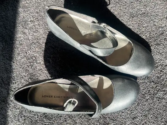 Shoes - Black Heels with Strap Size 5 / EUR 3663738330880513121