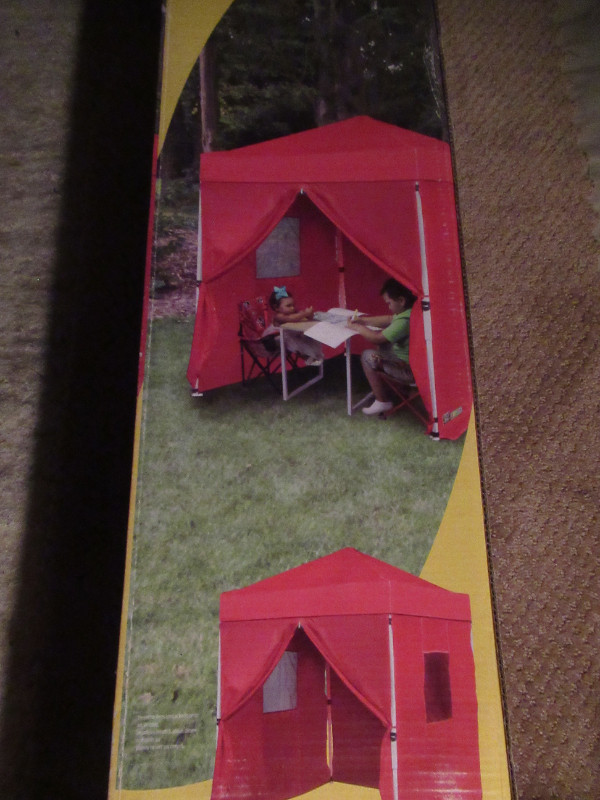 Ventura Kid's Canopy Tent in Other in Kitchener / Waterloo - Image 2