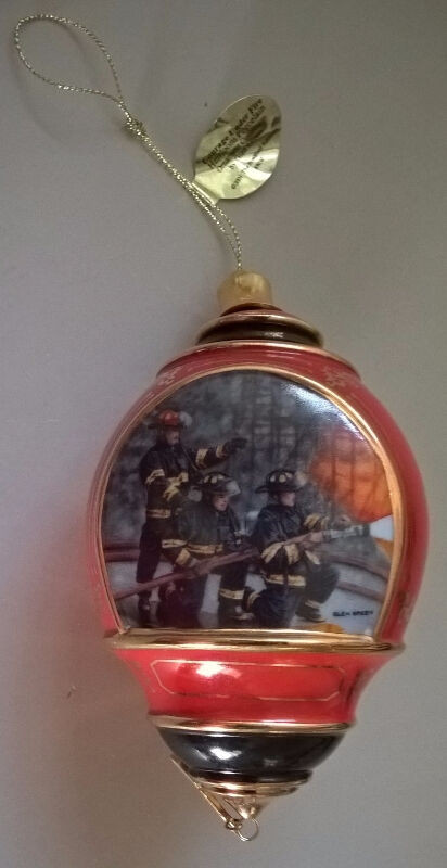 Courage Under Fire HONOR Ornament Fireman Firefighter in Arts & Collectibles in Oshawa / Durham Region