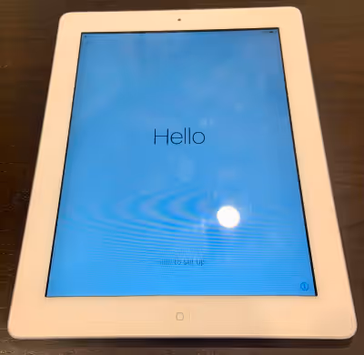 White iPad 2 16GB Wifi model for sale. Excellent condition.