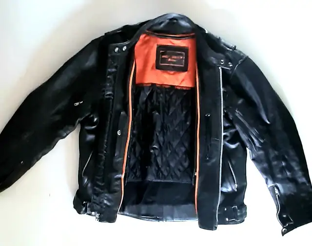 Mens XL Motorcycle Leather Jacket in Men's in Edmonton - Image 7
