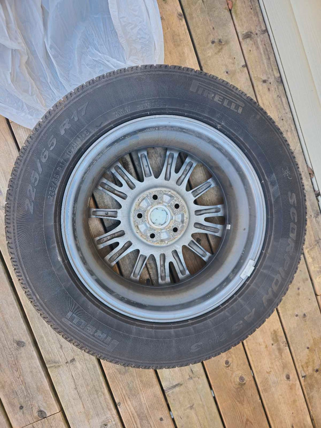 225 65 R17 5x114.3 All season tires with OEM Alloy Wheels in Tires & Rims in Dartmouth - Image 4
