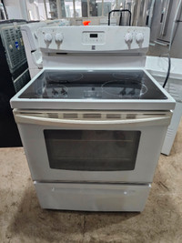 Kenmore 30" White Electric Ceramic Top Stove Oven Range CAN DELI
