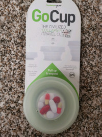 Brand new collapsing travel cup