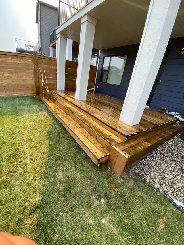 Landscaping sidewalk 543426442817054722