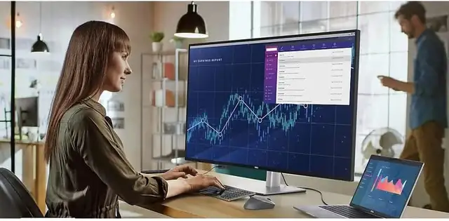 Dell Ultrasharp 43 Monitor U4323QE in Monitors in City of Toronto - Image 3