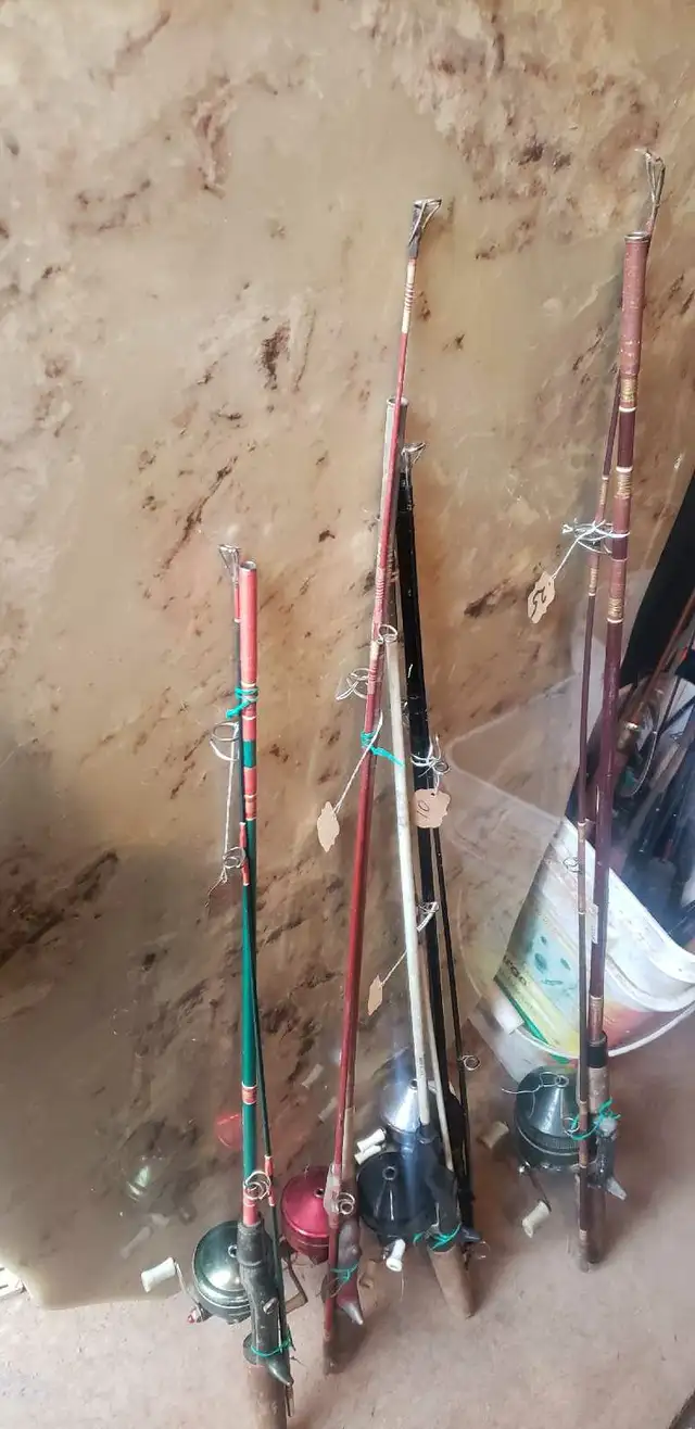 Choice fishing rod baitcaster TROLLING  spinning  CASTER fly in Fishing, Camping & Outdoors in Ottawa - Image 10