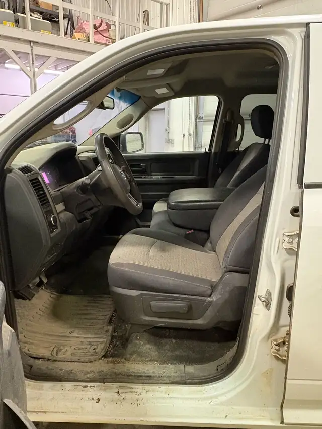 2012 dodge ram 1500536633721205575682