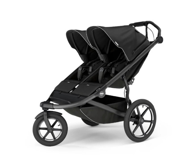 Thule twin baby and toddler stroller in Strollers, Carriers & Car Seats in City of Toronto