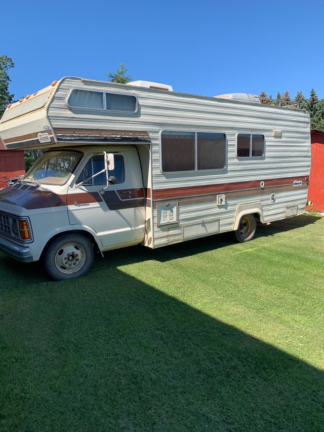 1979 Dodge class c motor home RVs & Motorhomes Prince Albert Kijiji