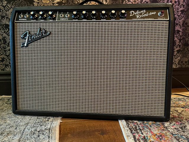  Fender ’65 deluxe reverb re-issue  in Amps & Pedals in Mississauga / Peel Region - Image 2