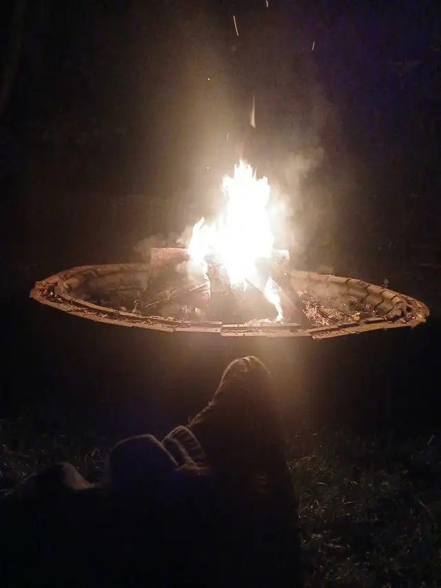 Looking for a friend 64988210323969120