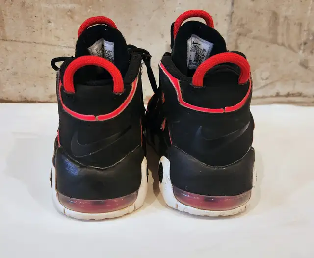 Nike Air More Uptempo – Size 2Y – $30 in Kids & Youth in Kingston - Image 4