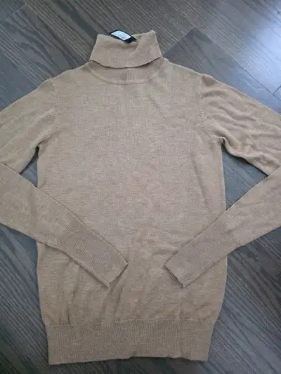 New brown turtleneck for basic/capsule wardrobe, View more