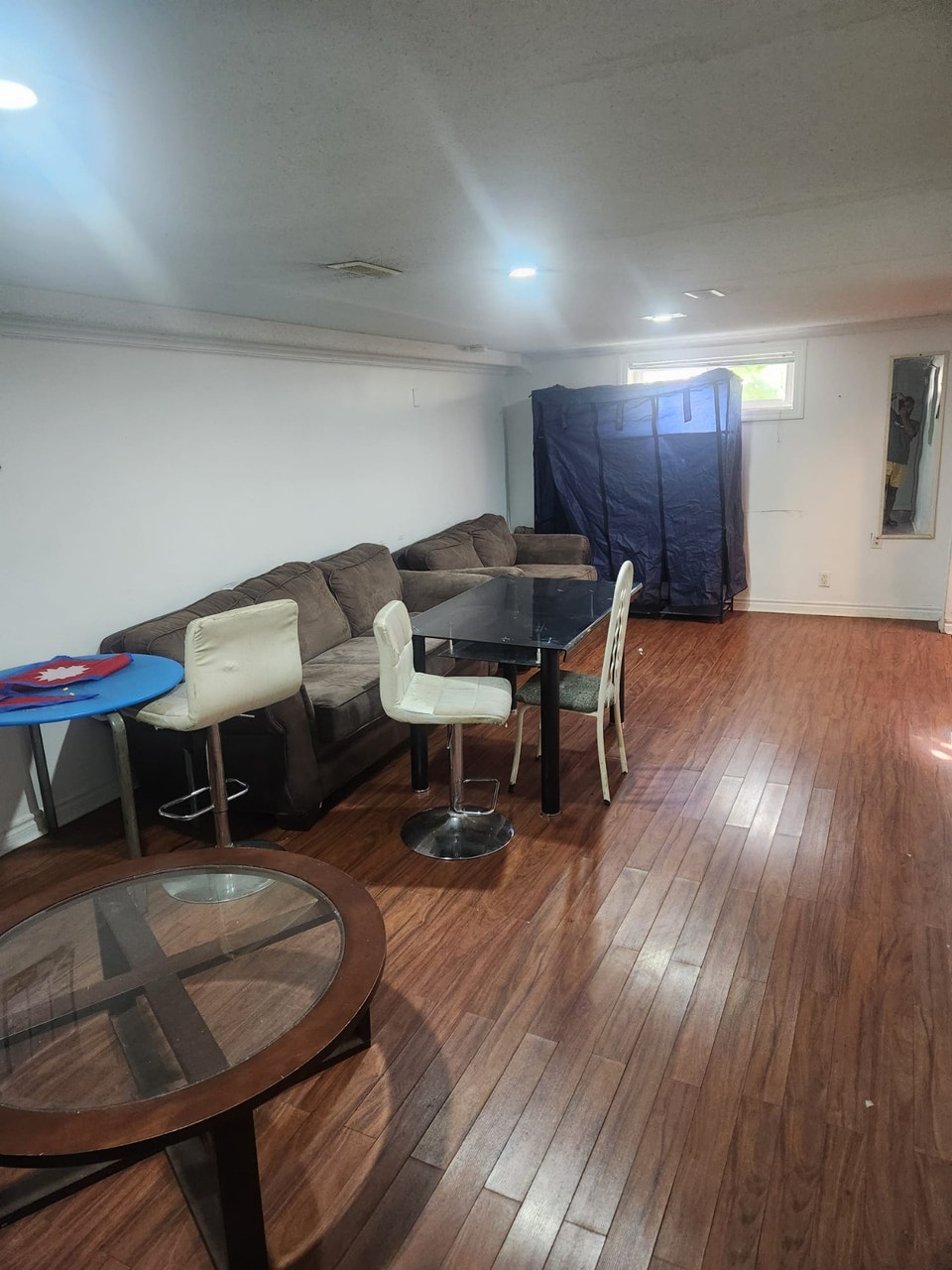 SPACIOUS 2-BEDROOM BASEMENT FOR RENT – SCARBOROUGH 2