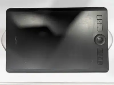 Opened and set it up but never ended up using it. Like new. Like the model on the Amazon photo but t...