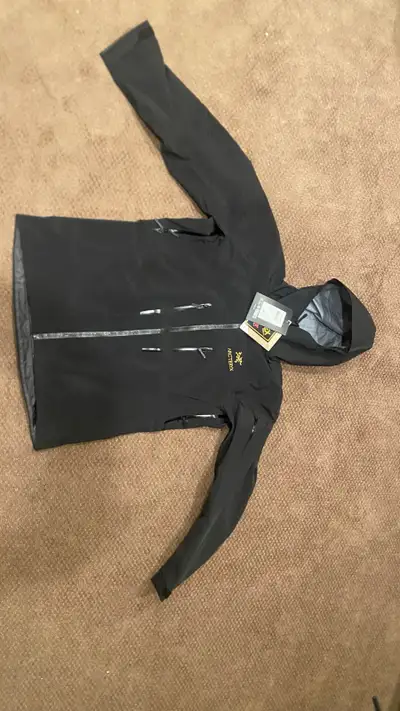 Arc'teryx Alpha SV Jacket, View more