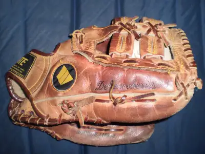 Winfield FW5000 Elite 12 inch Baseball Softball LH Glove, View more