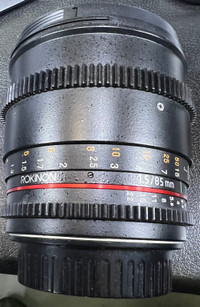 Rokinon 1.5/85mm lens