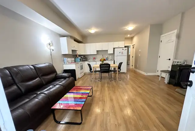 2 Bedroom Ground Level Suite on Burke Mountain Coquitam