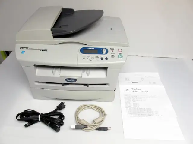 Exc.cond Full toner Brother DCP-7020 Laser multifunction printer in Printers, Scanners & Fax in City of Toronto - Image 2