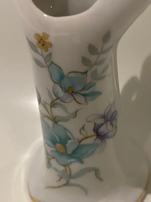 MAIN BIBELOT PETIT VASE EN CÉRAMIQUE  
HAND POTTERY VINTAGE VASE62864363067522121