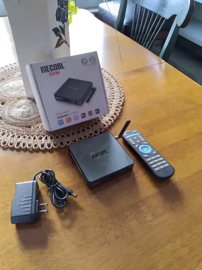 Mecool BB2 Android TV Box for sale, 2 GB Ram 16 GB Rom, 8 Core CPU Ultra 4K 64 Bit. Android 7.1. Wor...