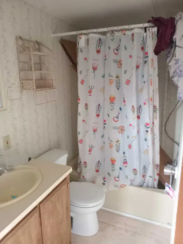 36'x12 trailer in Other in Kawartha Lakes - Image 8