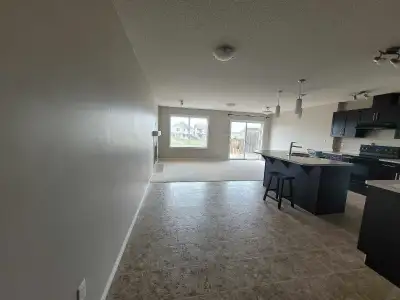 3 bedroom plus bonus room duplex for rent in Chappelle