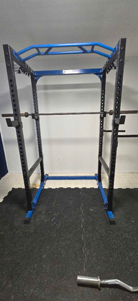 Powercage Squat Rack