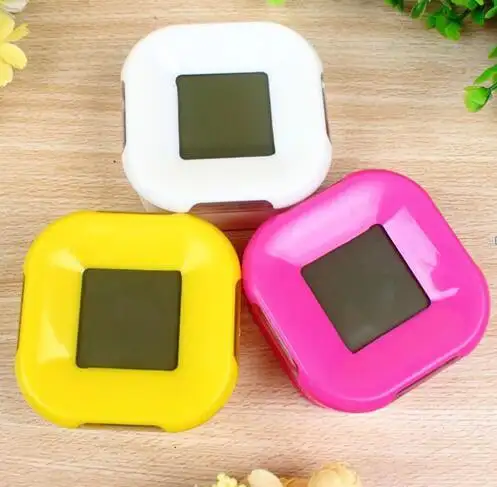 Digital 4-side Rotation alarm clock thermometer desk table clock in Home Décor & Accents in City of Toronto - Image 5