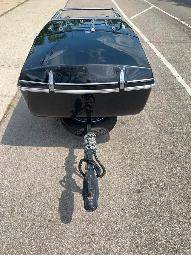 Unique Fibreglass Enclosed Motorcycle | Car Trailer | 1 AXLE in Cargo & Utility Trailers in Hamilton - Image 6