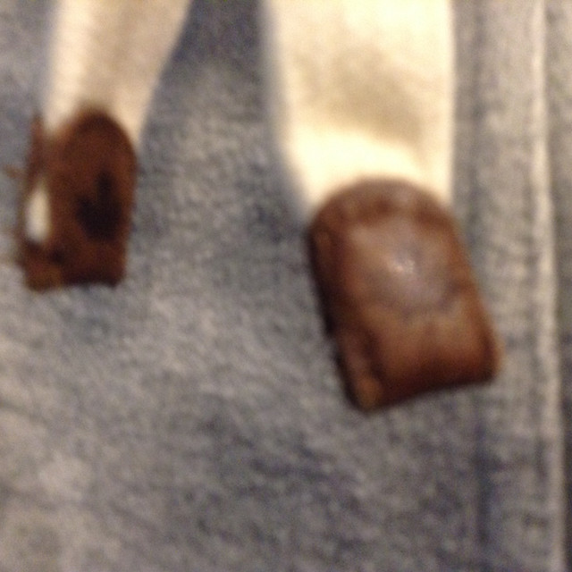 Roots men sweat pants light heater grey straight bottom size L in Men's in Oshawa / Durham Region - Image 4