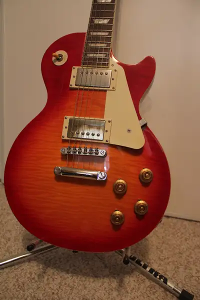 Epiphone 59 Les Paul Standard Outfit, View more