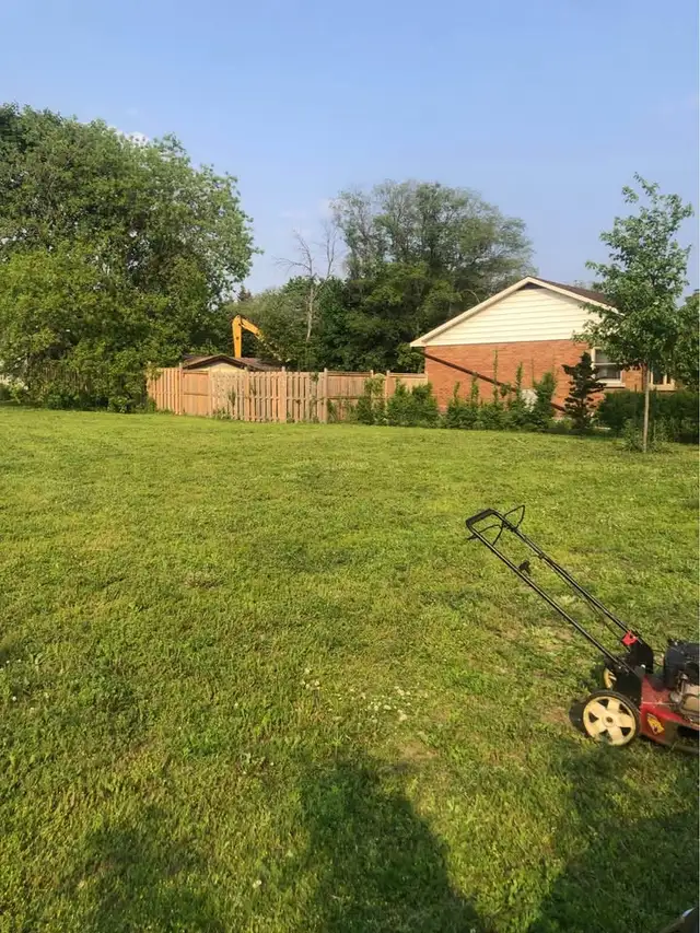  Lawn Care & Garden Services – Peterborough & Area 62863736128899121