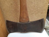 VINTAGE SWEDISH DOUBLE BITTED AXE 