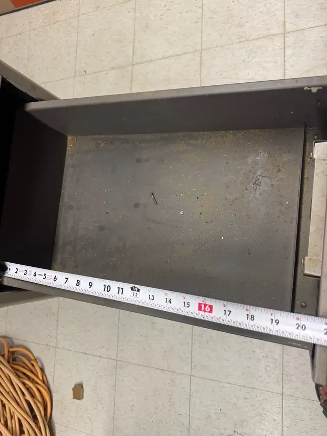 Storage  cabinet on wheels in Multi-item in City of Toronto - Image 8